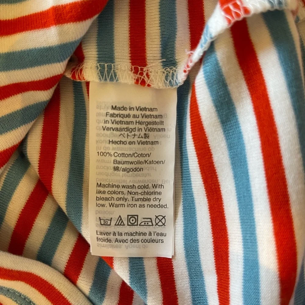 J Crew Perfect Fit Tshirt  Womens Size XS. NWOT